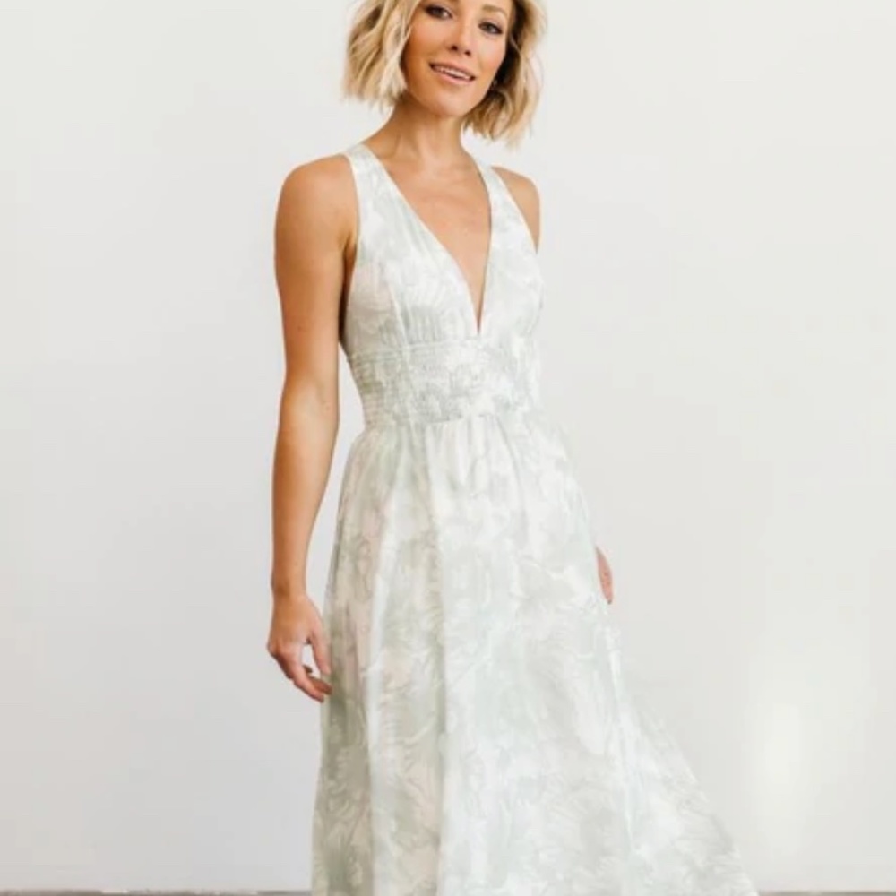 Sienna Maxi Dress in Sage